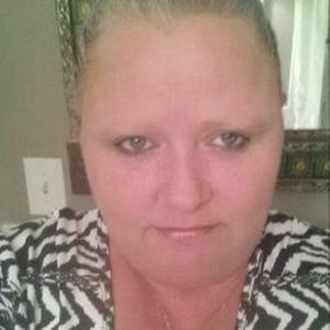 Meet your Posher, Neva